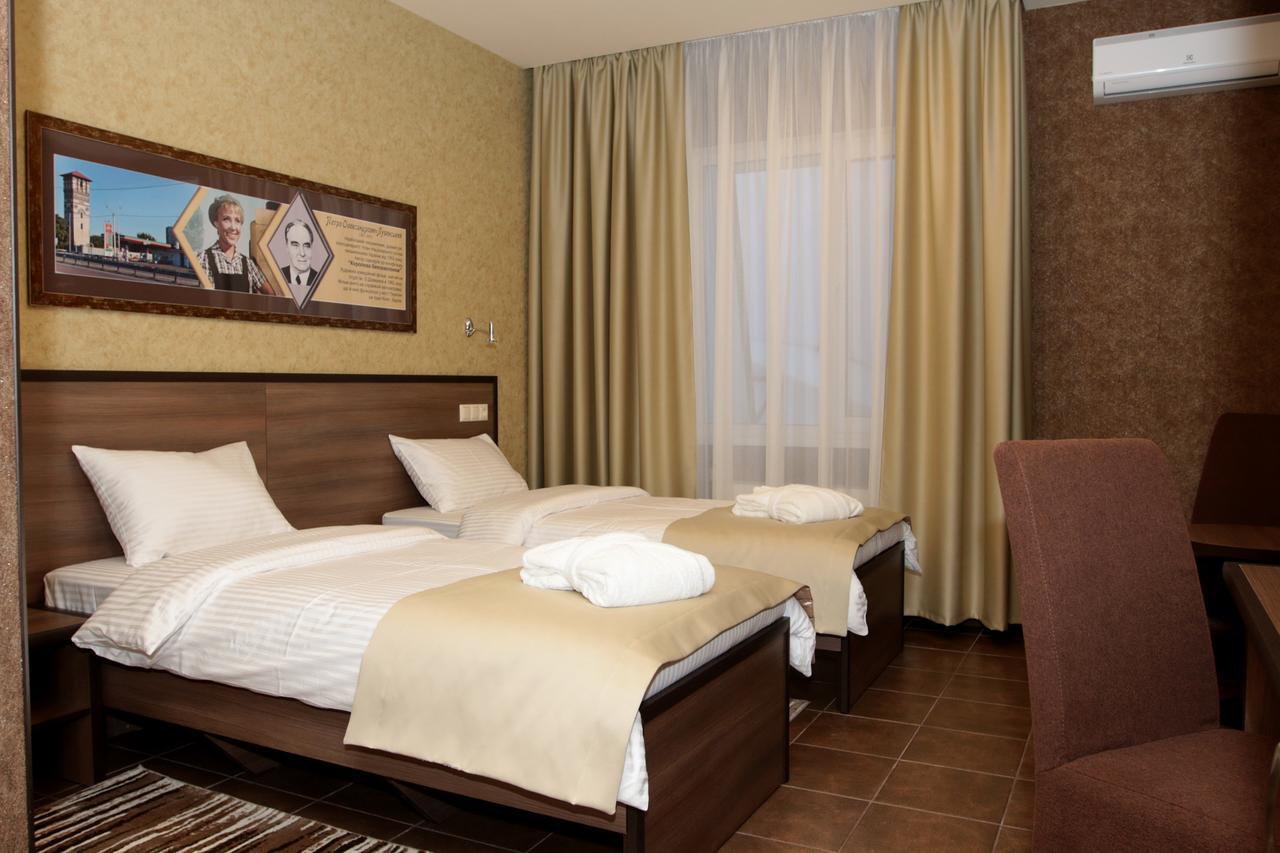 Hotel Lubenska Sloboda Olshanka エクステリア 写真
