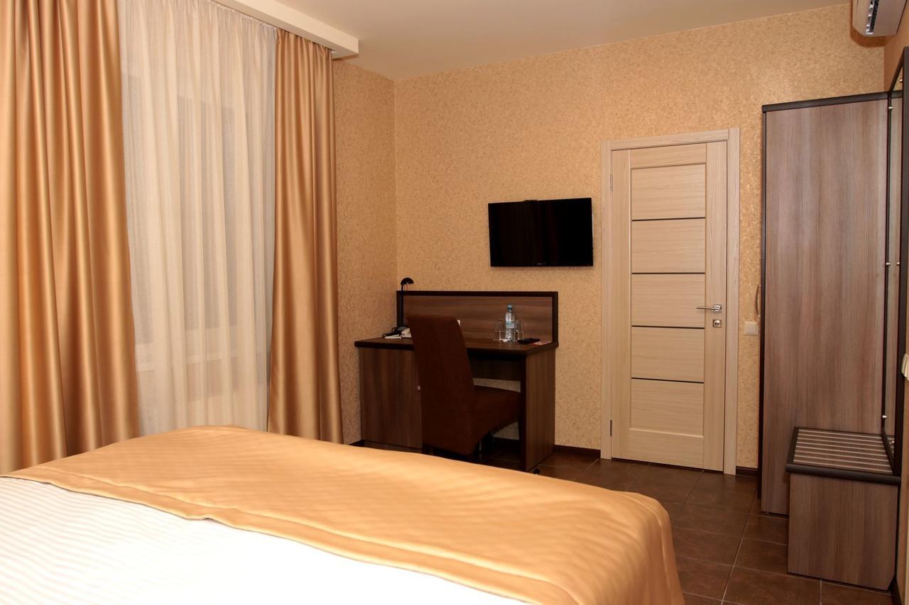Hotel Lubenska Sloboda Olshanka エクステリア 写真